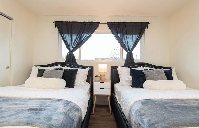 Superb Apartment near Dodger - Photo 6