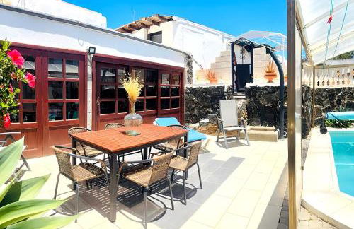 Villa Medinilla with private Pool in Conil - Photo 48