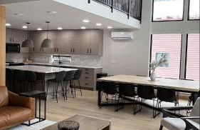 LUXE Hyak Retreat with Sauna, Hot Tub, Game Room, 6BR - Foto 34