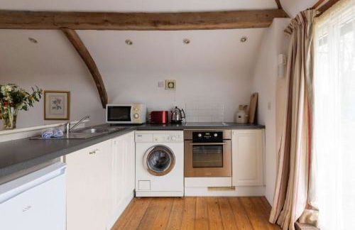 Wren Barn - Cosy 2-bed converted barn in Sidlesham - Photo 8