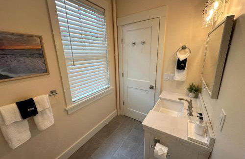 Brand New Construction! 3 Unit5 Bed Property - Foto 51