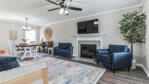 Charming Farmhouse Retreat in Madison AL - Foto 4