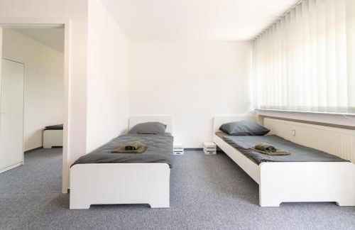 Monteurapartment I 8 Betten I Küche I Waschmaschine I Balkon - Foto 16