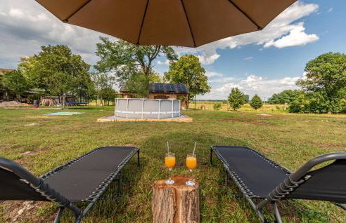 Stunning Home In Licko Petrovo Selo With Wifi - Foto 18