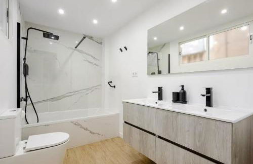 Castle View Luxury Duplex with Private Terrace - Foto 7