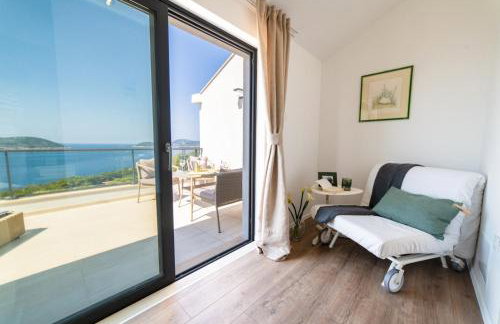 Apartmani D & J with Heated Pool & Stunning Sea View - Photo 157