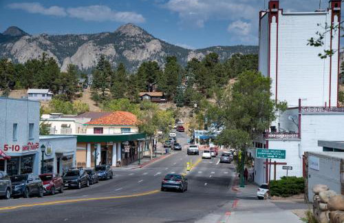 The Pine Getaway on 60 Acres with Hot Tub - Photo 2