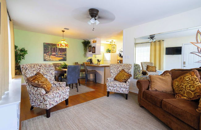 Mariposa Monarch Walk to River - Foto 1