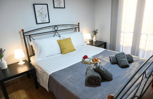 Corinthian Green Villa - Photo 25