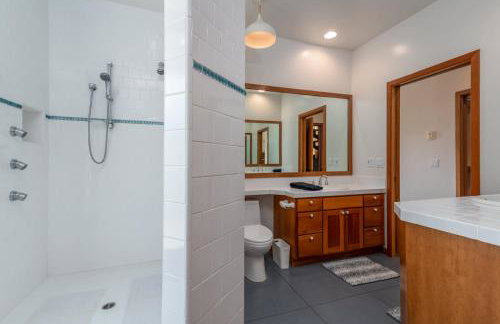 Ocean Retreat - BBQ Hot Tub & Ocean Views - Foto 48