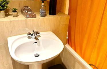 Spacious 2 BDR plus Large Living Dining Room with Workspace Executive Apartments at Prime Locations in Kensington and Chelsea - Foto 20