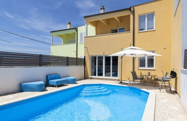 Villa Kostre Comfortable Holiday Residence - Foto 1