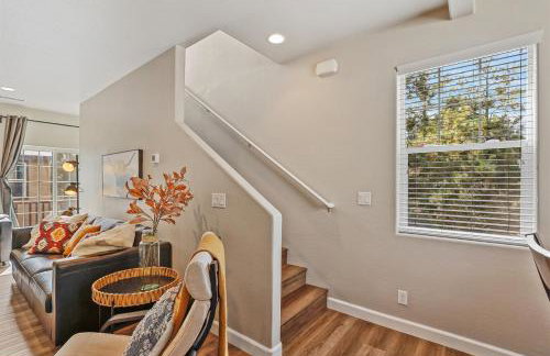 Moonlight Ridge Spacious Townhome 3 miles from Downtown AC Garage Near Snowbowl - Foto 13