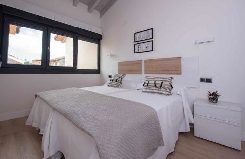 ADOSADO-DUPLEX ADAPTADO zona de playa y montaña - Foto 11