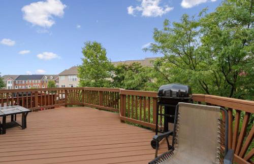 Spacious Townhouse near DC Airport Work Friendly - Foto 9