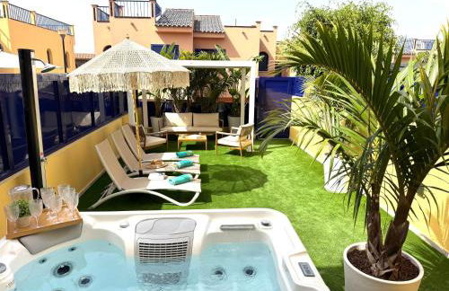 Oasis Beach Home Meloneras with jacuzzi - Foto 1