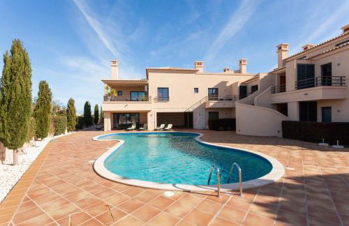 CoolHouses Algarve, Luz 2 bed elegant flat, private pool & garden, SPA facilities, Mar da Luz 19 - Foto 24