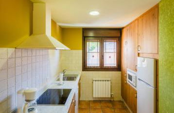 Apartamentos Rurales L´Abiseu - Photo 45