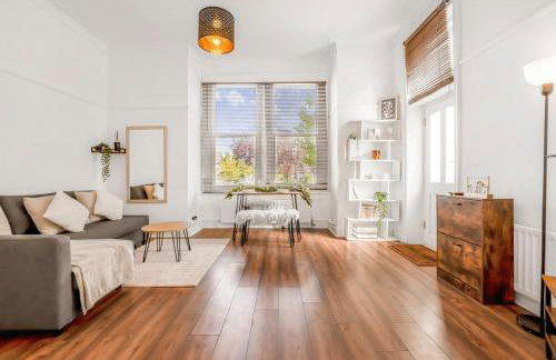 Stylish 1BR Flat-Terrace-Free Parking-Rail Station - Foto 36