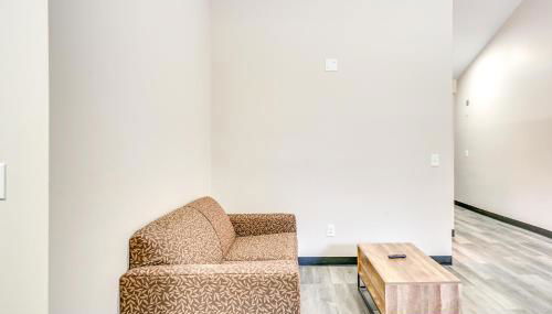 Walk to Shopping and Dining Port Huron Studio - Foto 4