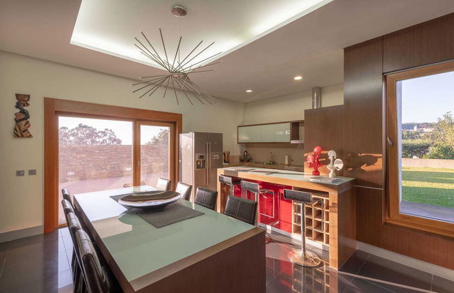 Lovely Holiday Home With Garden - Foto 9