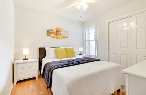 Condo with Pool Access and Patio 8 Mi to Disney! - Foto 16