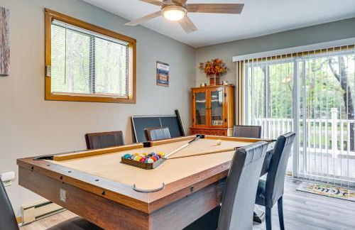 Home with Fire Pit in Jim Thorpe 6 Mi to Dtwn! - Foto 8