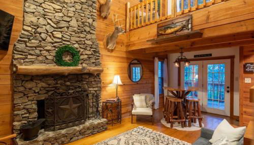 Cozy Cabin Smoky Mountains - Hot tub, pool, & golf - Foto 5