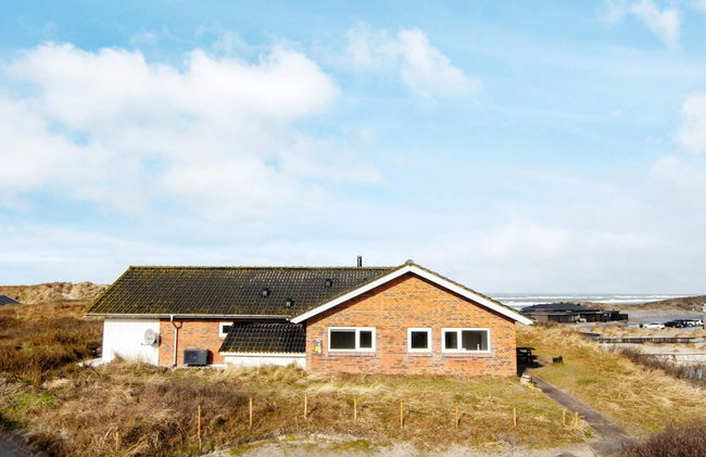 4 Star Holiday Home in Henne - Foto 1