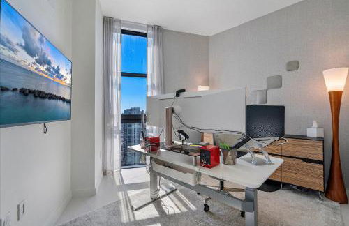 POSH Ocean View Penthouse - Heated Pool, Gym, Office! 10mins Beach - Foto 38