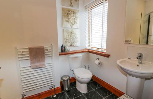 Torview House - Photo 24