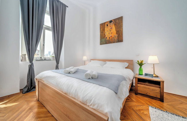 City Soul Apartment - Happy Rentals - Photo 9