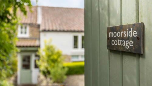 Moorside Cottage - Beautiful North Yorkshire Stone Cottage - Photo 3