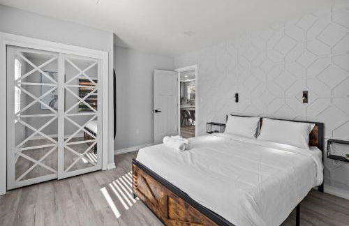 Charlotte Retreat: Luxury 4BR Heaven - Foto 29