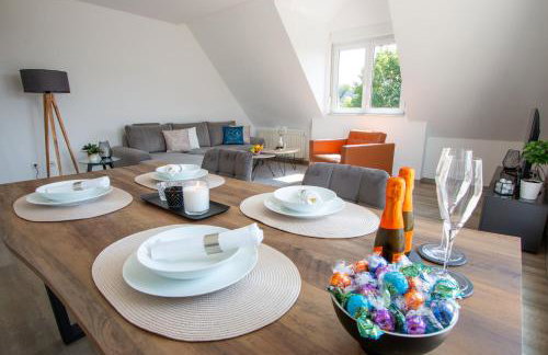 Ferienwohnungen Möhnesee - zentral, stilvoll und ruhig mit Balkon und Boxspringbetten - Foto 1