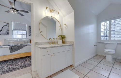 Exciting Valrico Villa with Private Pool and Game Room - Foto 22