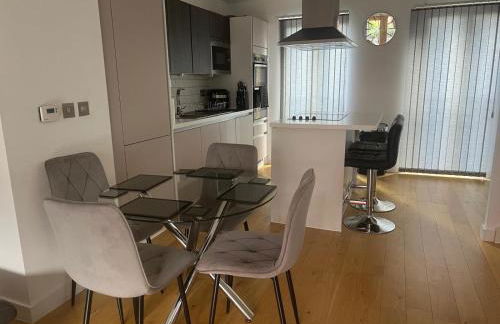 Luxury Modern Town House, Manchester City Centre, Free Secured Parking - Foto 4