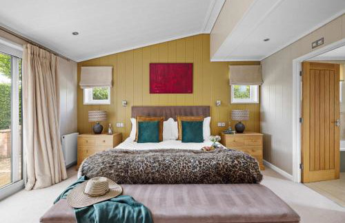 Amber Lodge, Strawberryfield Park - Hot Tub - Free WiFi & Parking - Foto 16