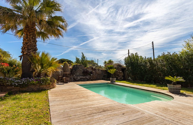 3 bedroom House in Bormes-les-Mimosas with private pool and garden - Photo 5