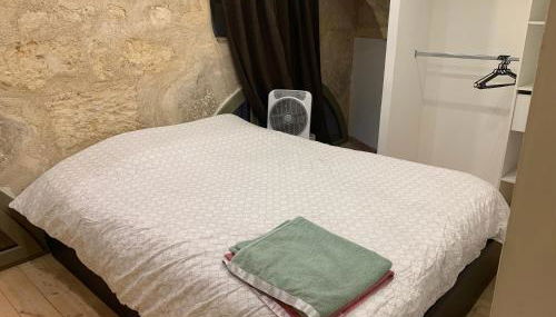 appartement cosy avec climatisation et patio centre historique de Bordeaux - Foto 3