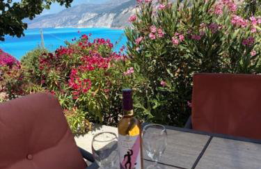 Villa Zola with Views - Photo 5