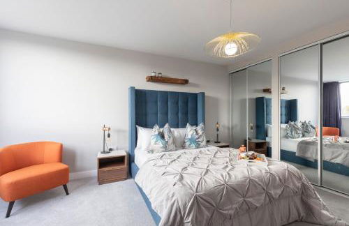 Elliot Oliver - Stunning Three Bedroom Penthouse With Large Terrace & Parking - Foto 12