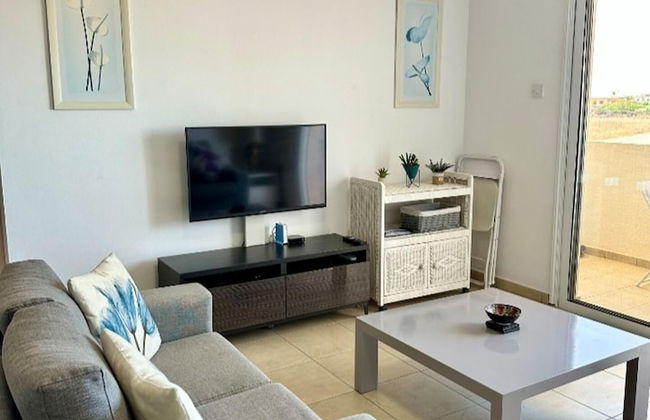 Stunning Spacious 2-bed Apartment in Liopetri - Foto 15