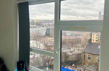 Modern 1-Bed Retreat Cozy, Bright and Central - Foto 15