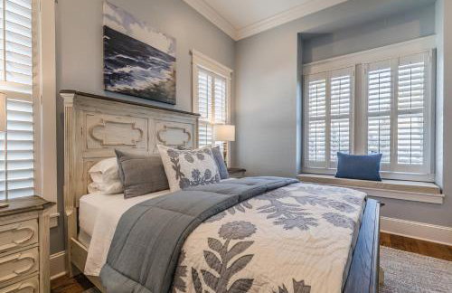 Couples Retreat, Walk to waterfront, shops and restaurants! - Foto 8