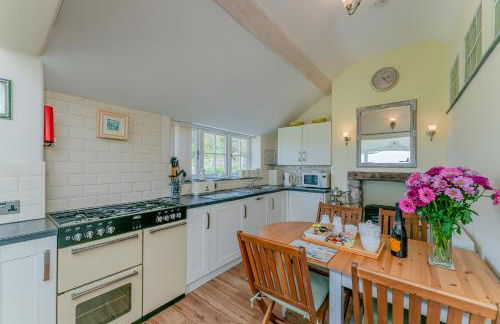 Crown Cottage - Photo 11