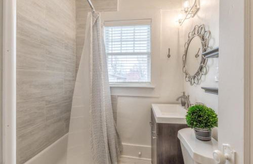 Carson Flats Apt 2 - 1BR Near BOK, OSU Med, Dtwn - Photo 5