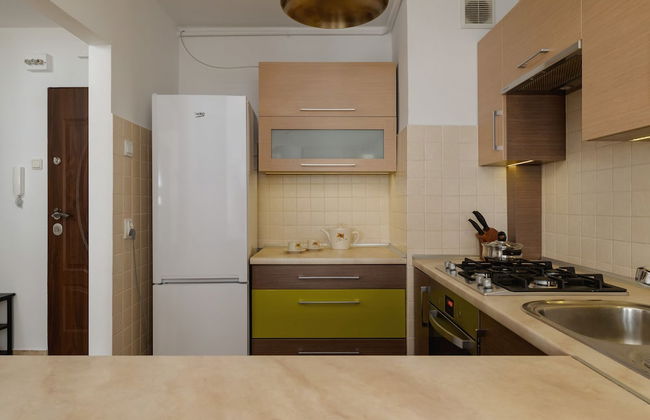 Grey Apartment in Katowice by Renters - Foto 12