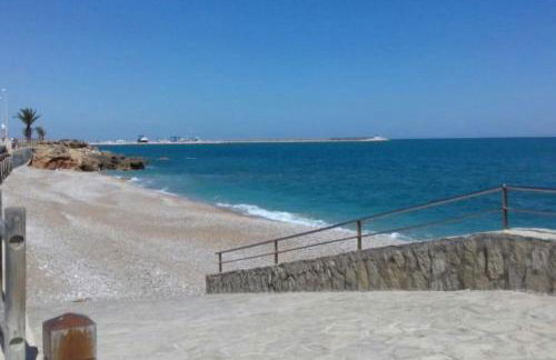 Apartamento en primera línea de mar - Foto 2