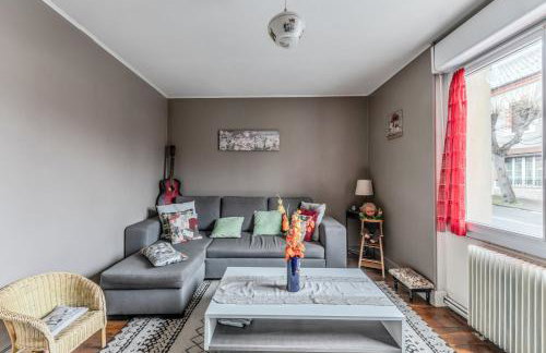 Maison conviviale à Bourbon-Lancy avec équipements modernes - Foto 11